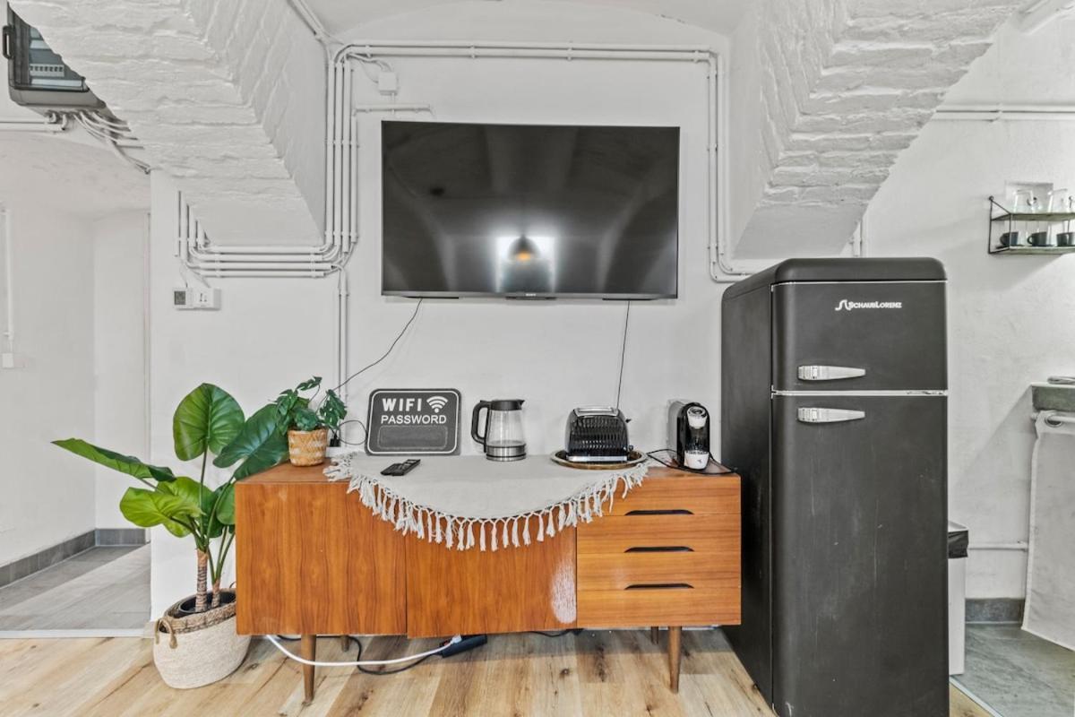 Apartment 6 Minutes To S-bahn I Souterrain Loft I Wifi