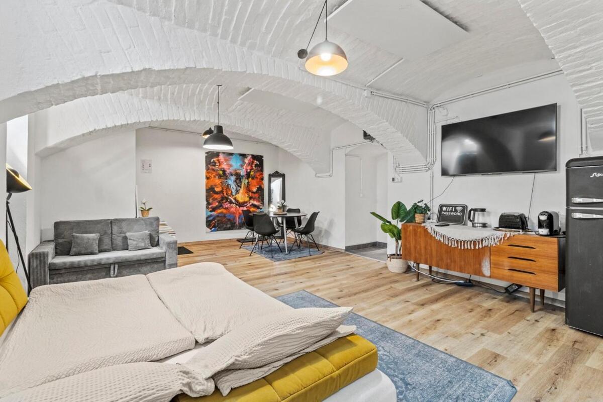 Apartment 6 Minutes To S-bahn I Souterrain Loft I Wifi *